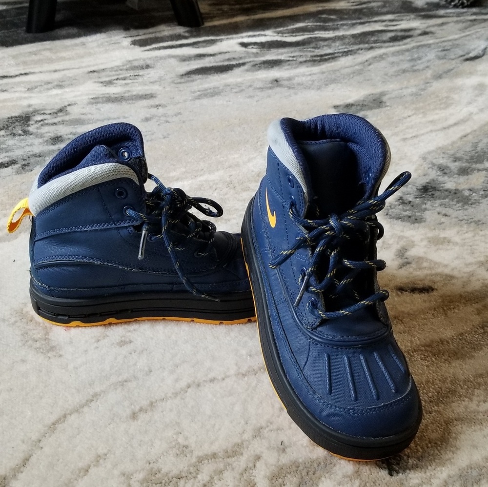 Nike kids Boots